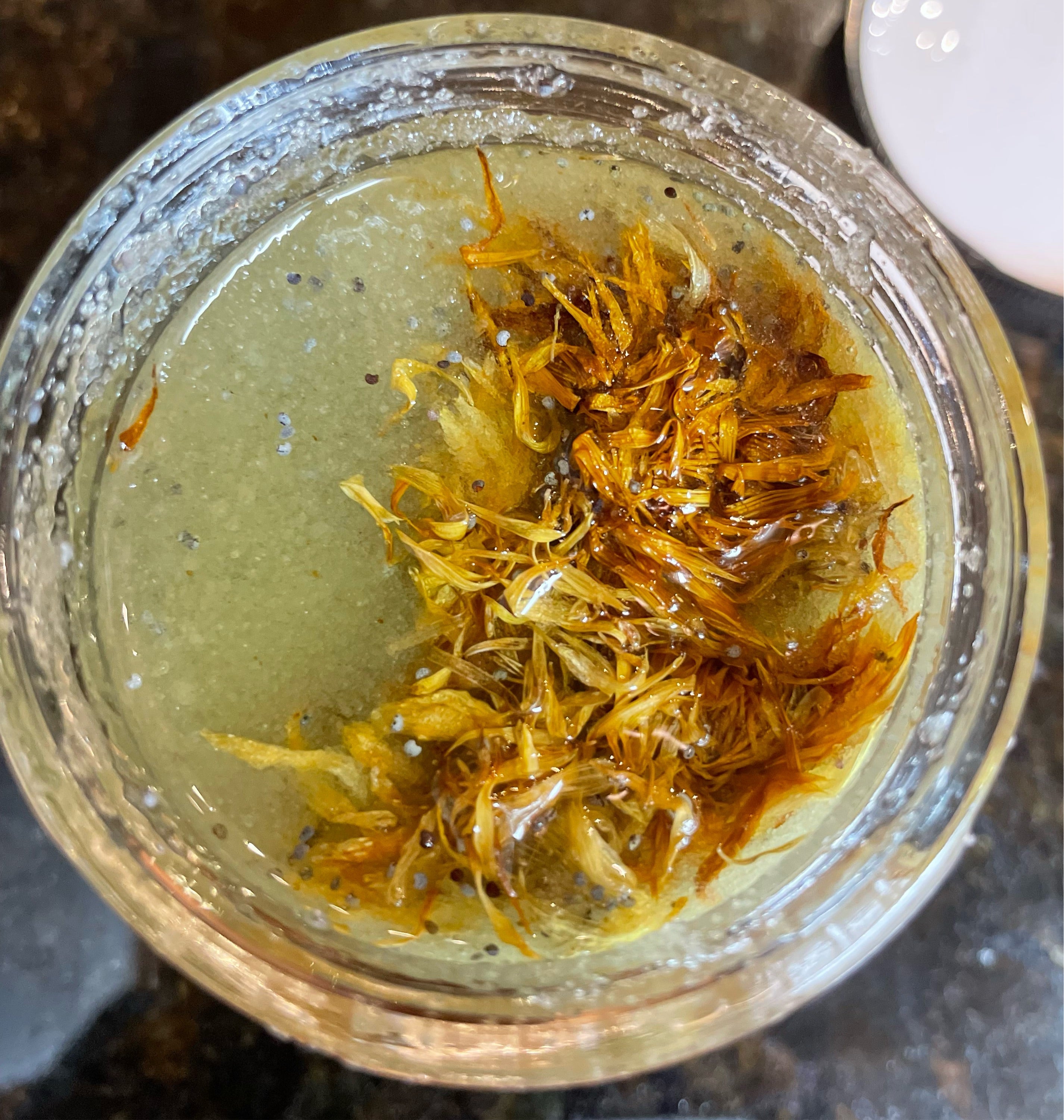 Poppy Seed & Amber Body Scrub